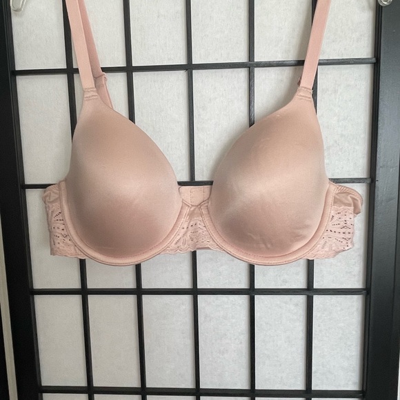 b.tempt’d Bra Size 36B - Picture 3 of 9